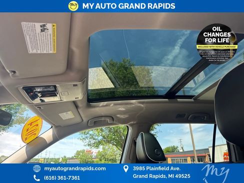 Used 2024 Volkswagen Atlas SEL Premium R-Line AWD/4WD image 21