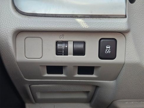 Used 2015 Subaru Forester 2.5i Premium w/ All-Weather Package image 20