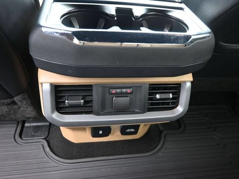 Used 2021 Ford F150 Lariat w/ Equipment Group 502A High AWD/4WD image 18