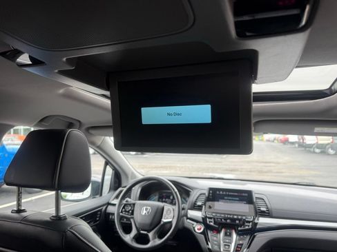 Used 2024 Honda Odyssey Elite image 62