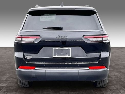 New 2026 Jeep Grand Cherokee L 4WD image 4