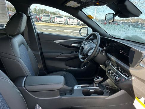 New 2026 Buick Envista Preferred w/ Convenience I Package image 19