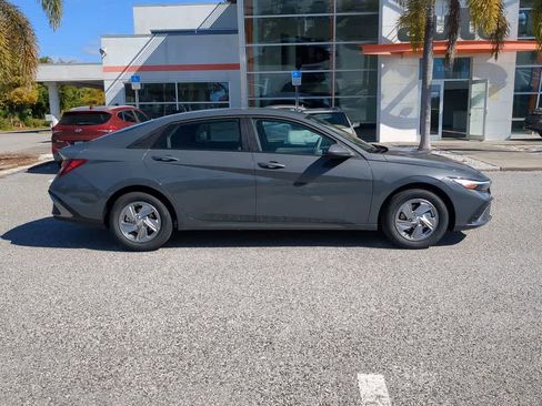 New 2026 Hyundai Elantra SE w/ Cargo Package FWD image 8