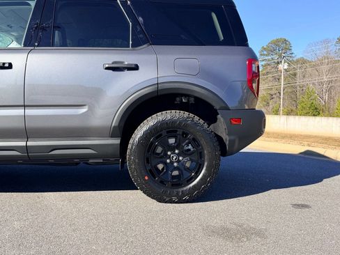 Used 2025 Ford Bronco Sport Badlands w/ Sasquatch Badlands Package AWD/4WD image 6