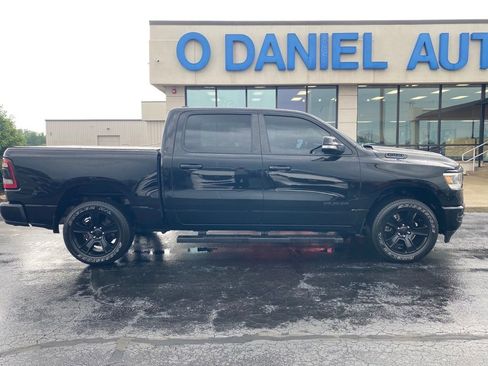 Used 2021 RAM 1500 Big Horn AWD/4WD image 2
