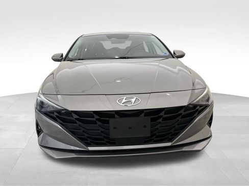 Certified 2023 Hyundai Elantra SEL w/ Convenience Package image 8