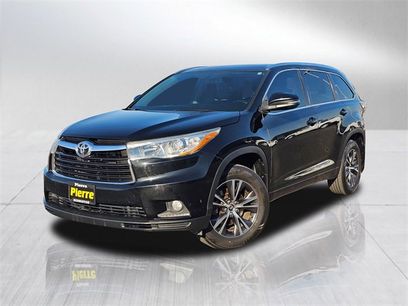 Used 2016 Toyota Highlander XLE
