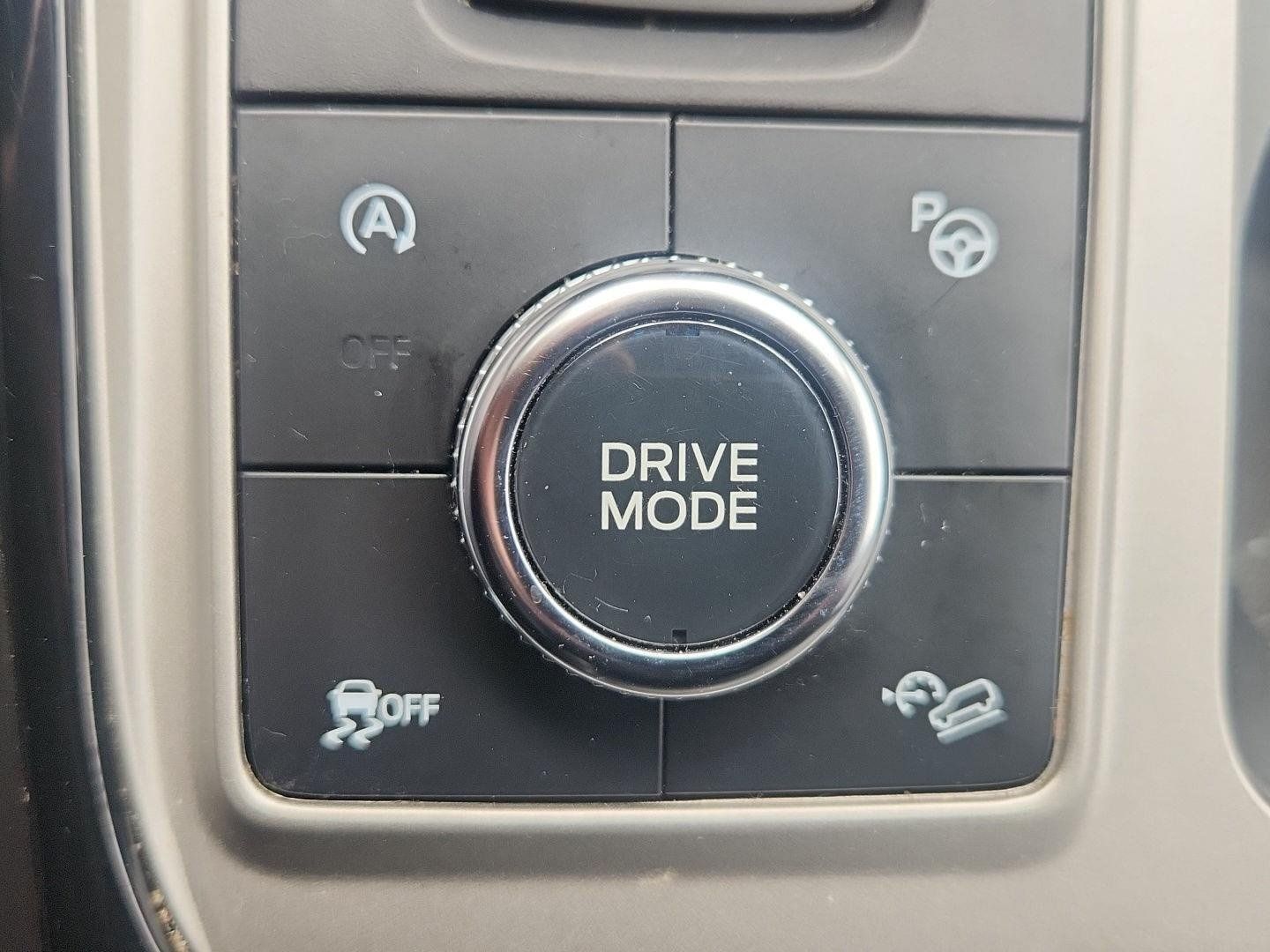 Used 2023 Ford Explorer ST w/ Equipment Group 401A AWD/4WD image 21