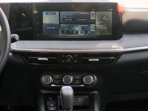 New 2025 Nissan Kicks SV w/ SV Premium Package image 23