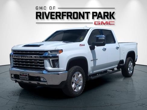 Used 2023 Chevrolet Silverado 2500 LTZ AWD/4WD image 7