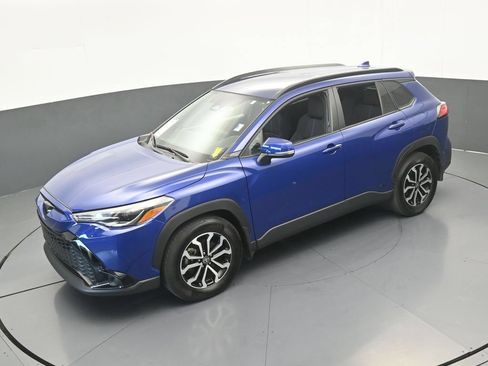 Used 2024 Toyota Corolla Cross AWD Hybrid image 42