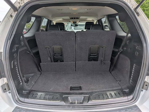 Used 2017 Dodge Durango GT w/ Premium Group AWD/4WD image 13