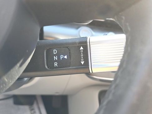 Certified 2024 Hyundai Kona SEL w/ Convenience Package image 11