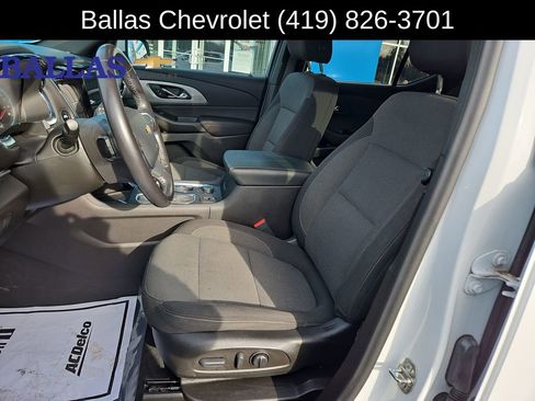 Certified 2022 Chevrolet Traverse LT image 20