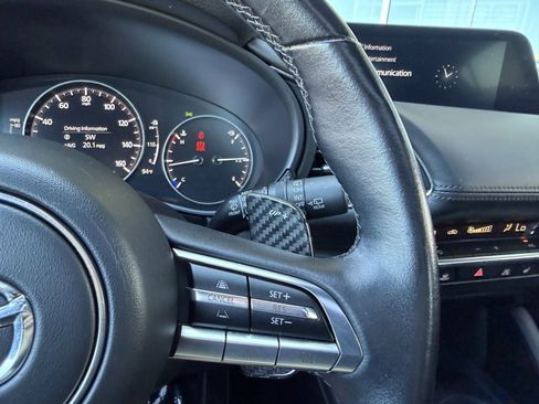 Used 2022 MAZDA MAZDA3 s image 29