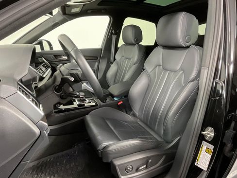 Used 2023 Audi Q5 2.0T Premium Plus w/ Premium Plus Package image 10