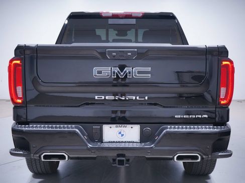 Used 2025 GMC Sierra 1500 Denali Ultimate AWD/4WD image 5
