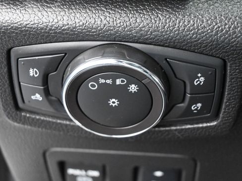 Used 2018 Ford F150 Platinum w/ Equipment Group 701A Luxury AWD/4WD image 21