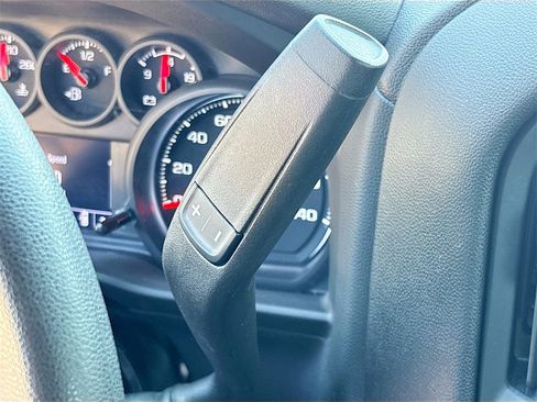 Used 2024 Chevrolet Silverado 1500 Custom image 17
