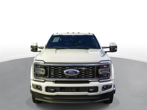 Used 2023 Ford F450 Limited w/ FX4 Off-Road Package image 3