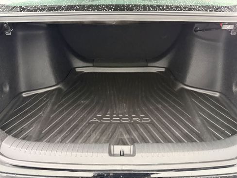 Used 2023 Honda Accord LX image 5