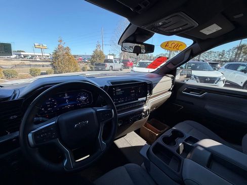 Used 2024 Chevrolet Silverado 1500 RST image 20