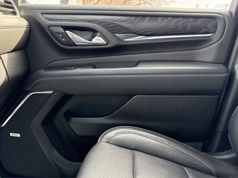 Used 2023 GMC Yukon Denali w/ Denali Reserve Package image 20