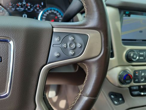 Used 2020 GMC Yukon Denali w/ Denali Ultimate Package AWD/4WD image 24