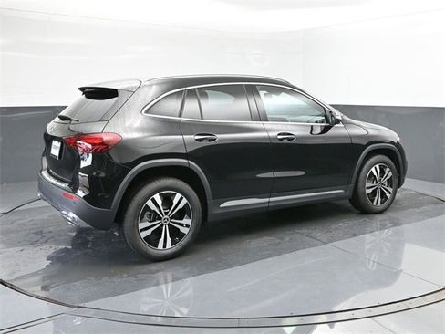 New 2025 Mercedes-Benz GLA 250 image 15