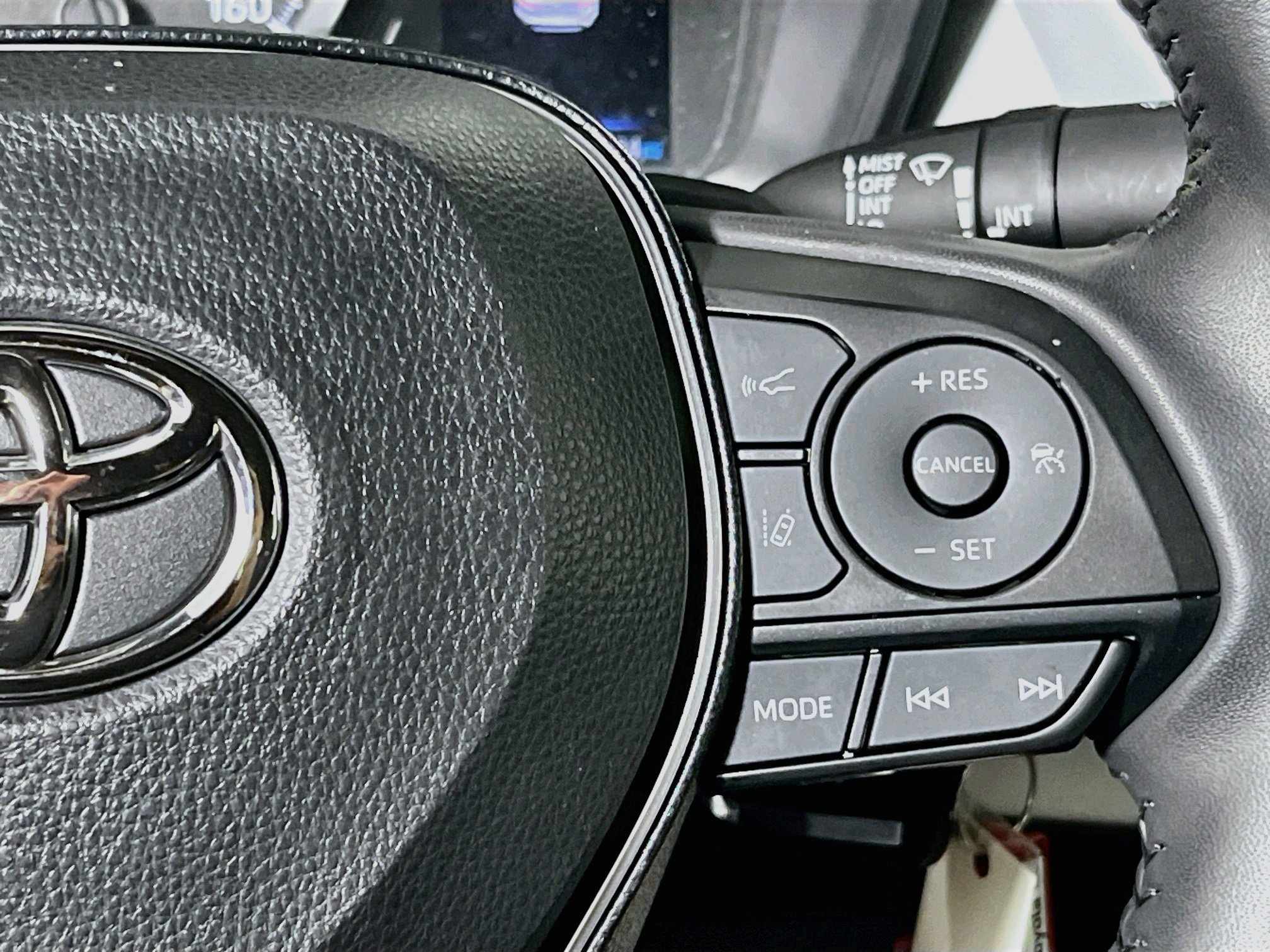 Used 2021 Toyota Corolla SE FWD image 19