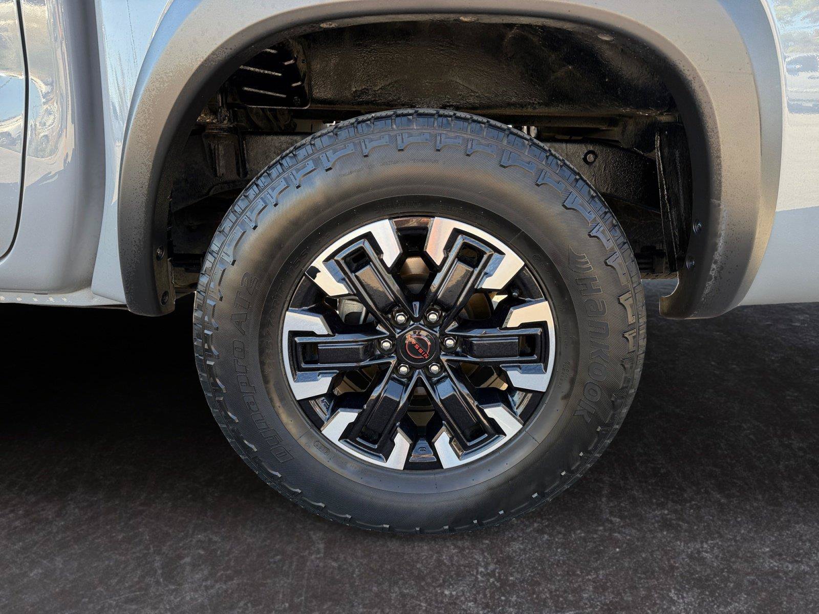 Used 2023 Nissan Frontier PRO-4X w/ Pro Convenience Package AWD/4WD image 15