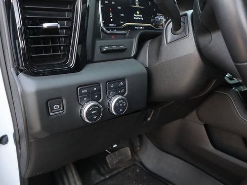 Certified 2024 GMC Sierra 2500 AT4X image 31