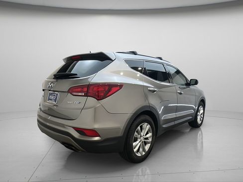 Used 2018 Hyundai Santa Fe Sport 2.0T FWD image 7