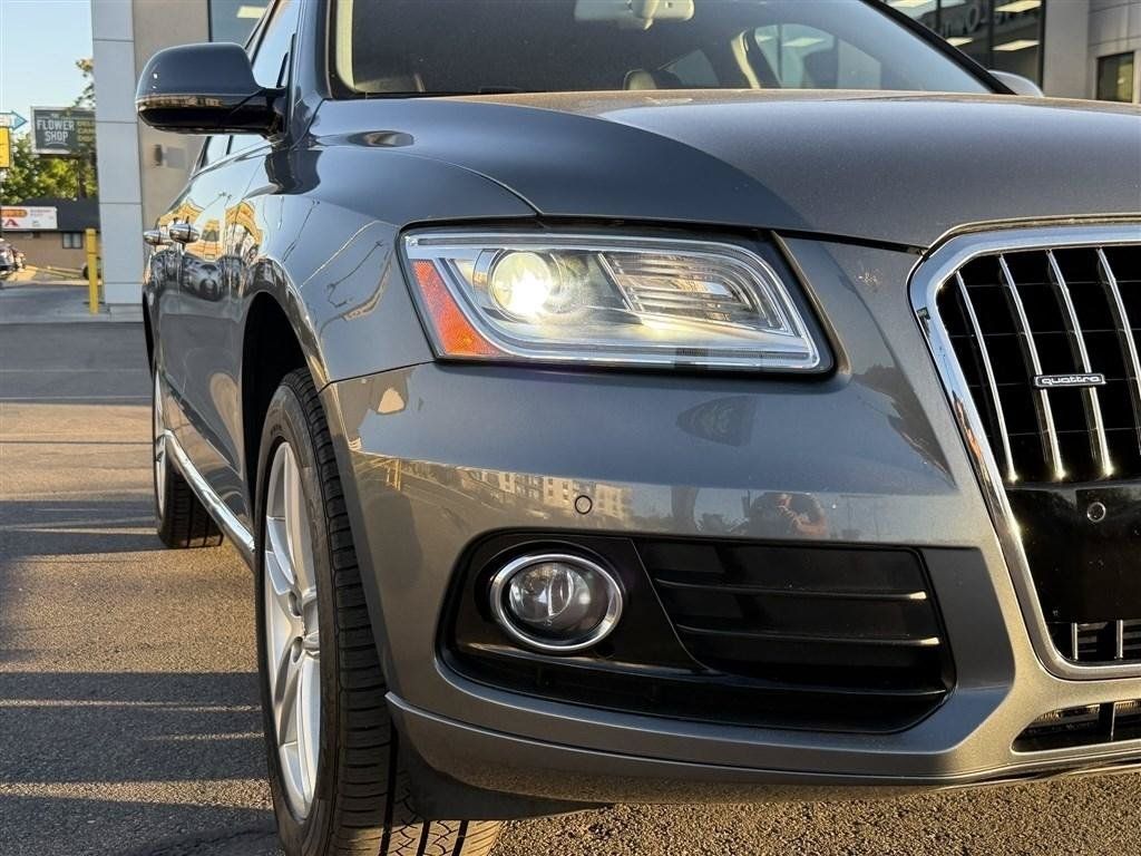 Used 2016 Audi Q5 2.0T Premium Plus w/ Technology Package AWD/4WD image 9