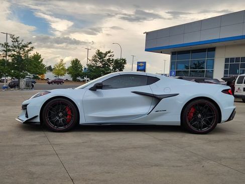 Used 2023 Chevrolet Corvette Z06 w/ Engine Appearance Package RWD image 4