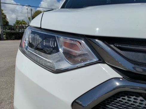 Used 2020 Chevrolet Traverse Premier w/ Redline Edition FWD image 11