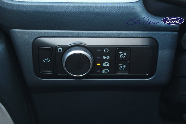 Used 2025 Ford Maverick XLT w/ Equipment Group 302A AWD/4WD image 19