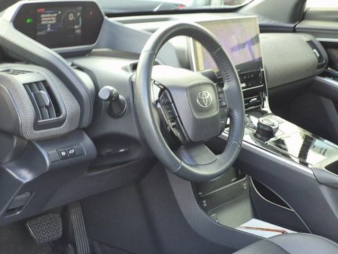 Used 2024 Toyota bZ4X Limited image 10