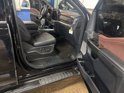 Used 2023 Ford F150 Lariat w/ Equipment Group 502A High image 16