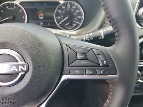 New 2025 Nissan Sentra SR w/ SR Premium Package image 22