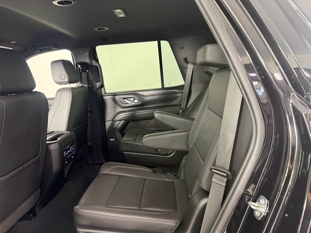 Used 2024 Chevrolet Tahoe Z71 w/ Off-Road Capability Package AWD/4WD image 26