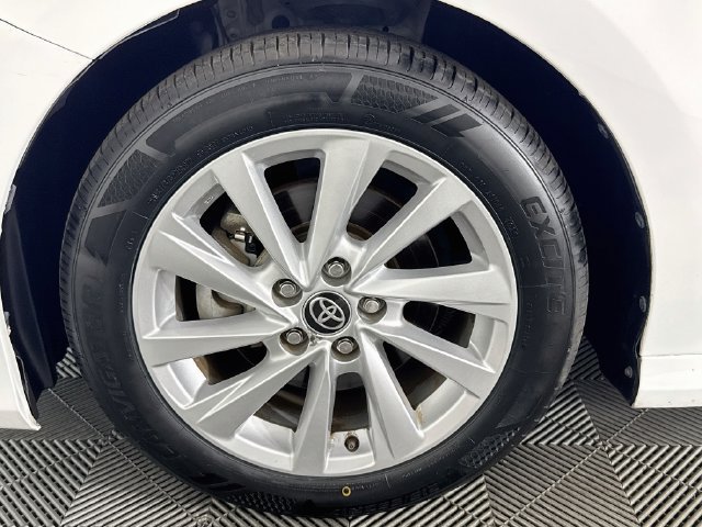 Used 2023 Toyota Camry LE FWD image 33