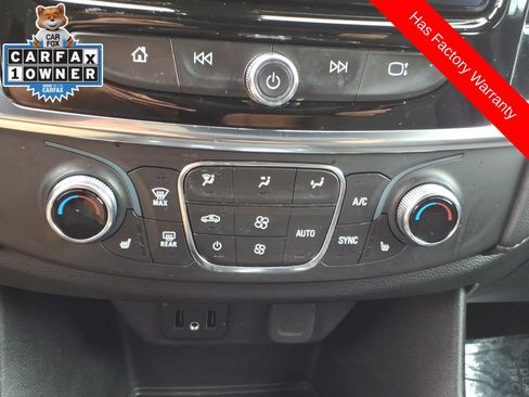 Used 2023 Chevrolet Traverse LT FWD image 22