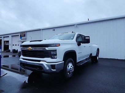 Used 2024 Chevrolet Silverado 3500 LT