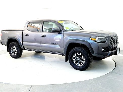 Used 2023 Toyota Tacoma TRD Off-Road image 7