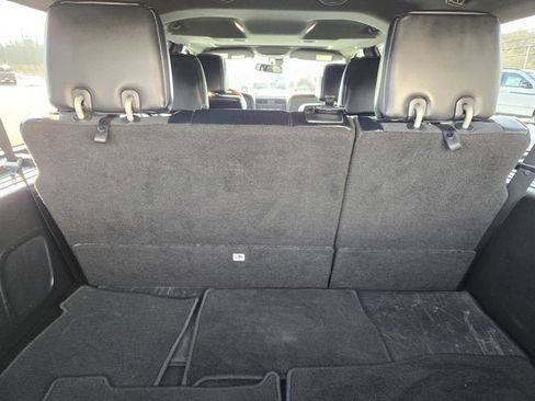 Used 2017 Lincoln Navigator L Select image 15