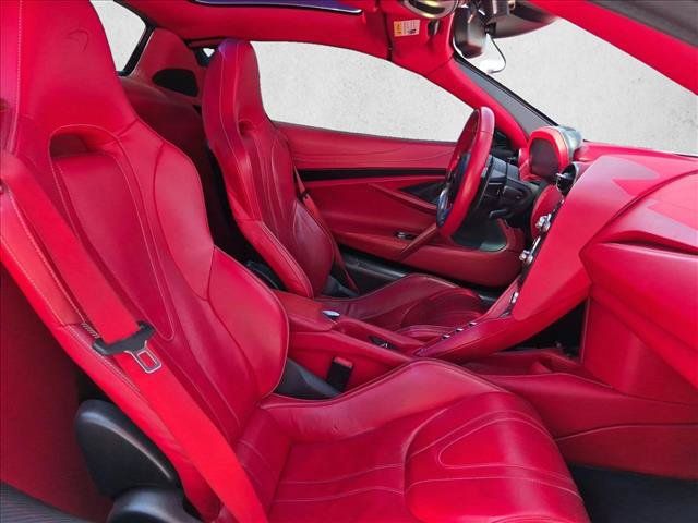 Used 2020 McLaren 720S Performance RWD image 17