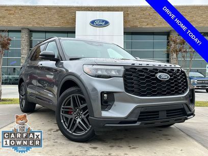 Used 2025 Ford Explorer ST-Line w/ ST-Line Street Pack