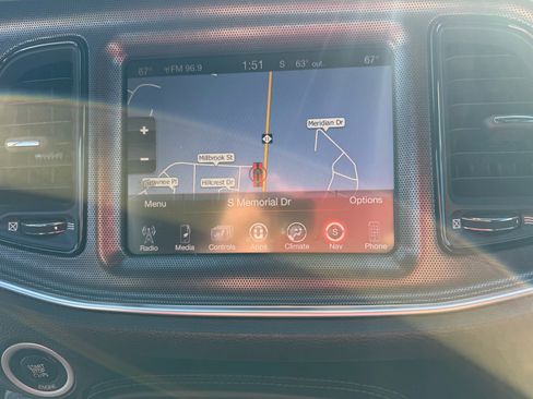 Used 2015 Dodge Challenger R/T Plus image 23