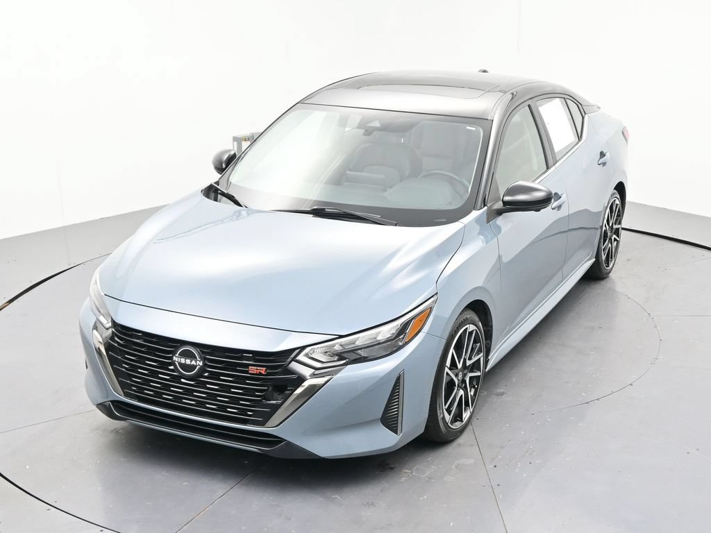 Used 2025 Nissan Sentra SR w/ SR Premium Package FWD image 20